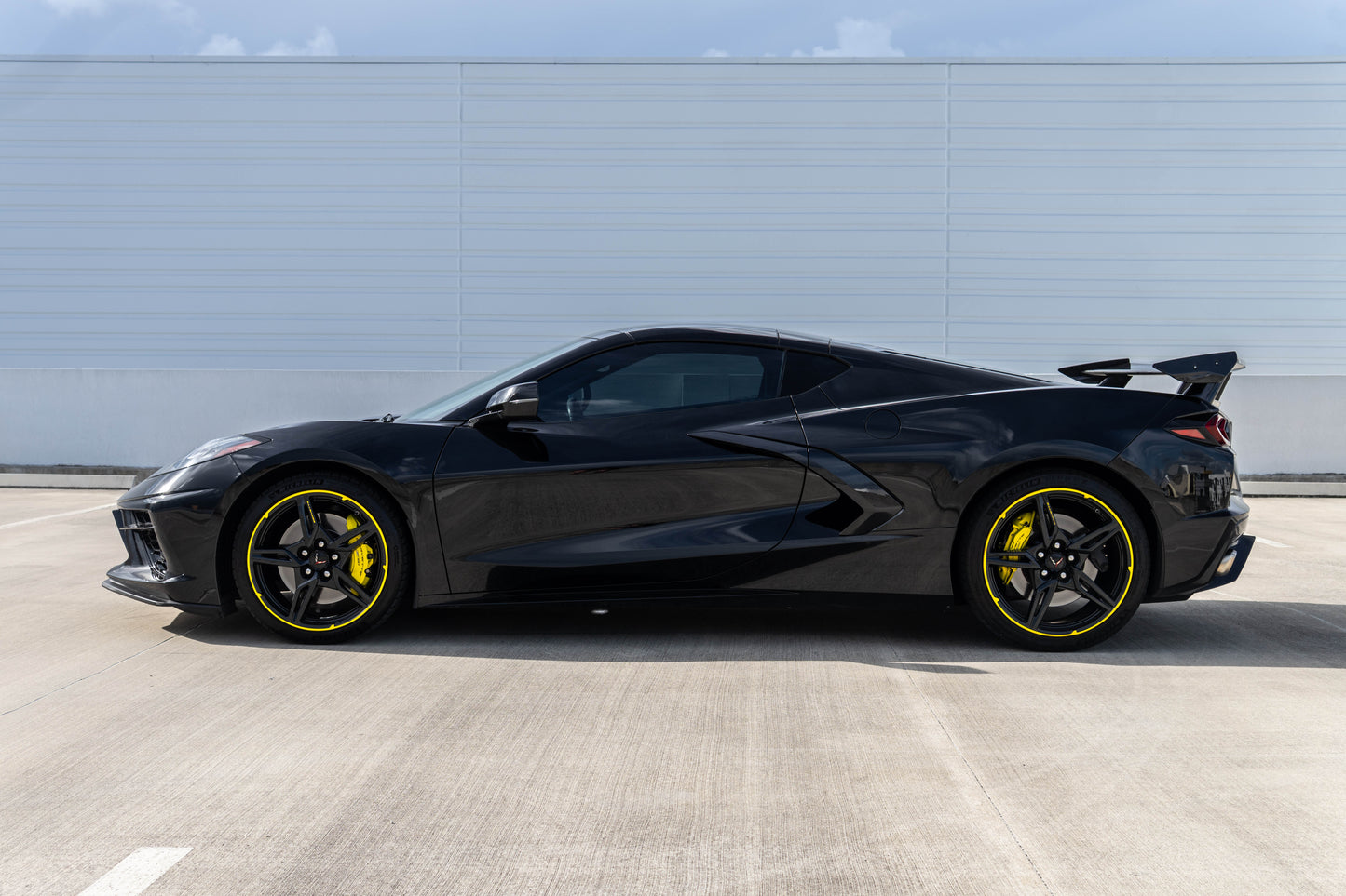 Chevrolet Corvette Z51 - Image 2