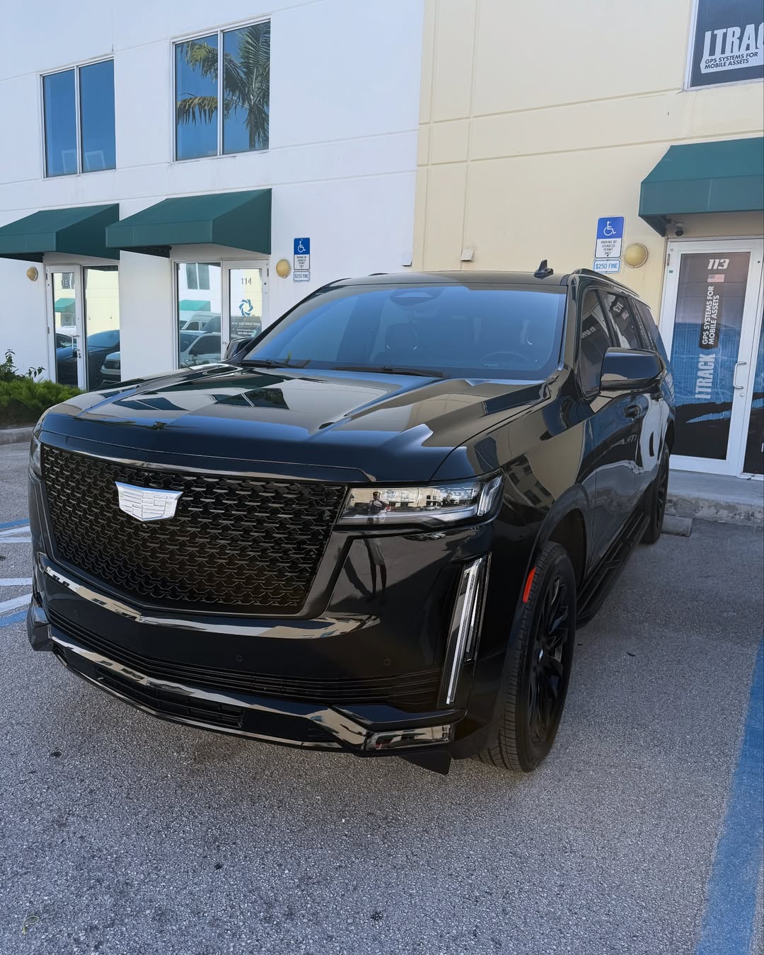 Cadillac Escalade ESV