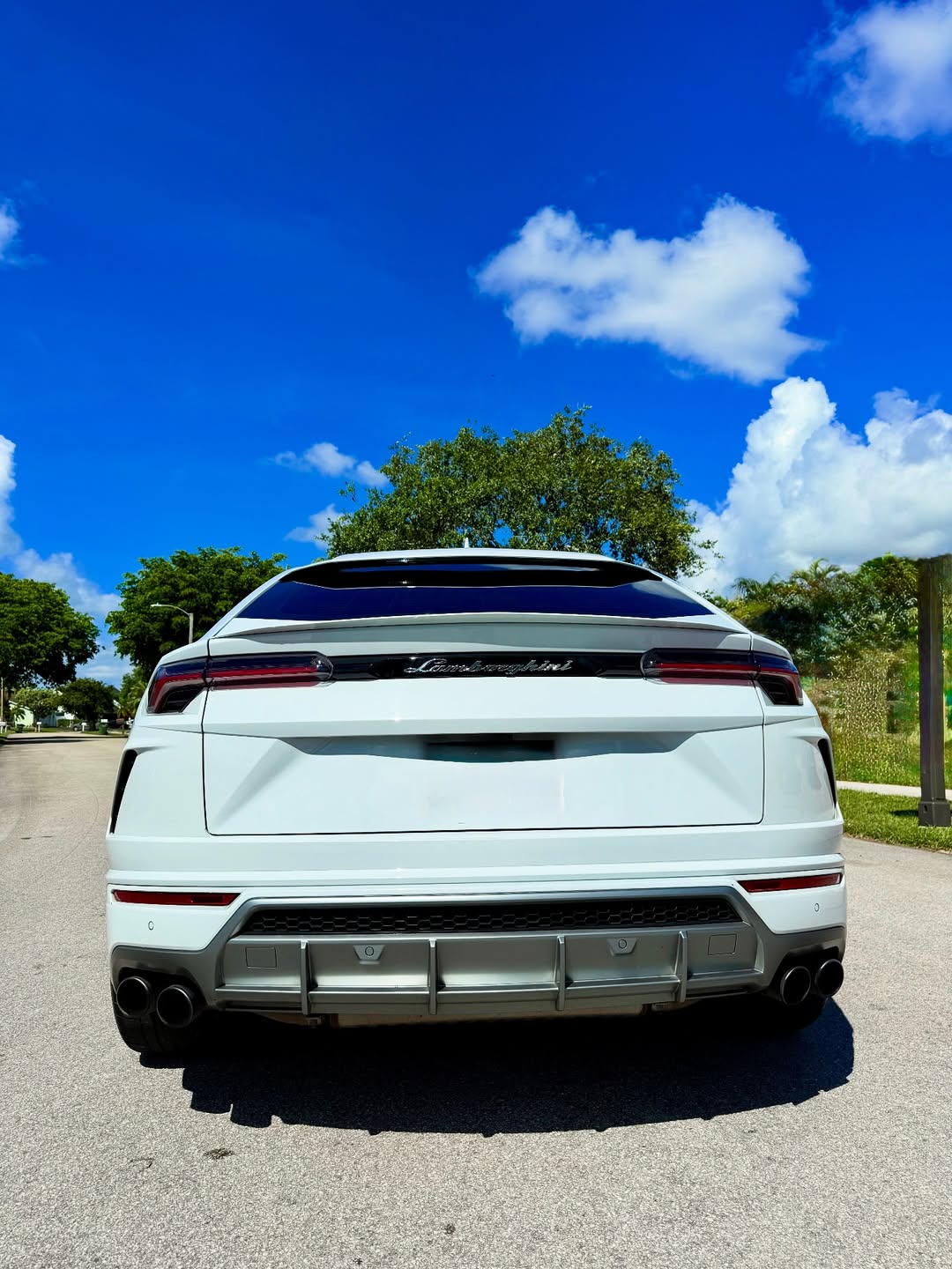 Lamborghini Urus - Image 5