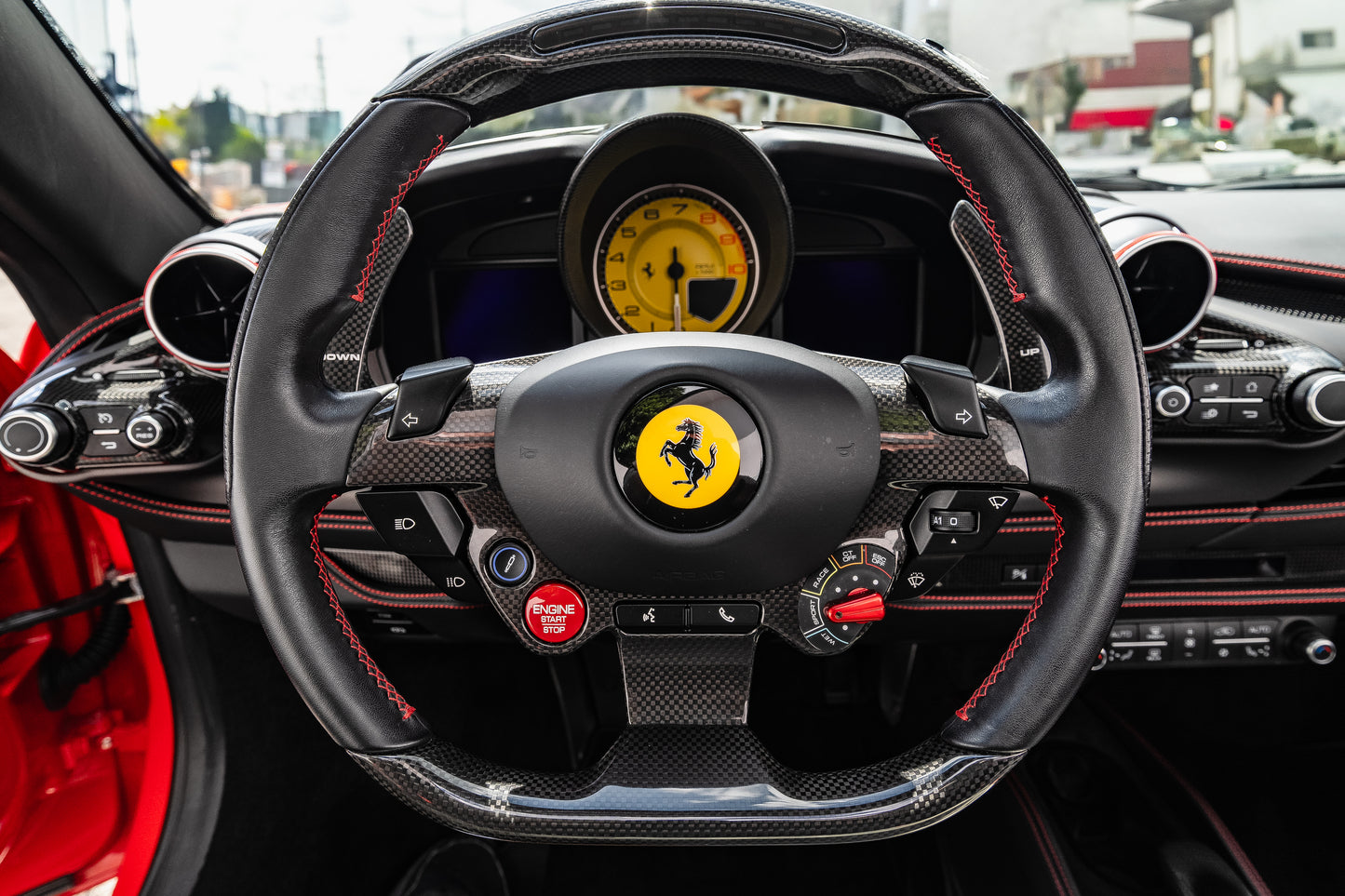 Ferrari F8 Spyder - Image 8